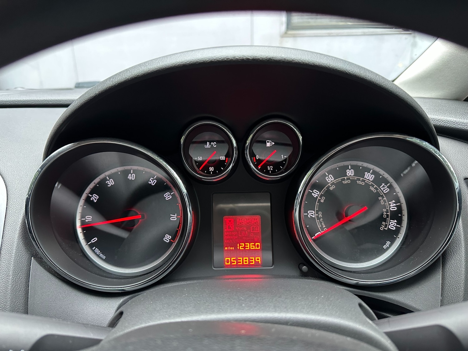 Used Vauxhall Astra 2013 for sale - 77324065: Photo 16