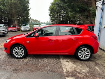 Used Vauxhall Astra 2013 for sale - 77324065: Photo