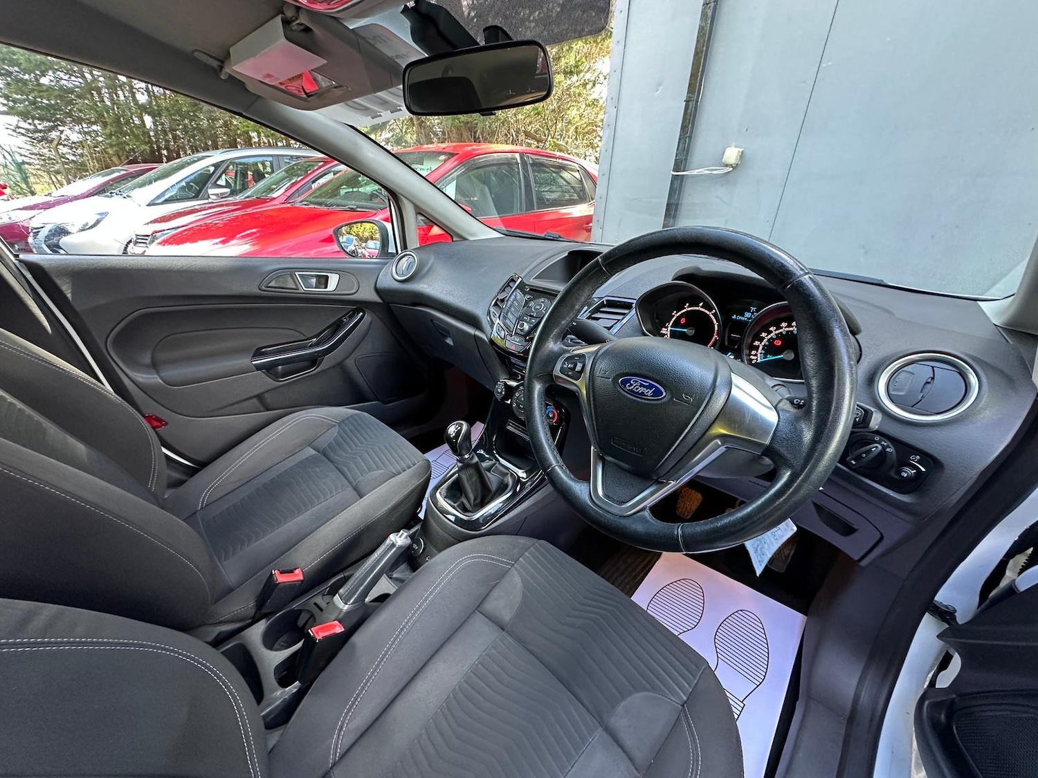 Used Ford Fiesta 2015 for sale - 78028984: Photo 10