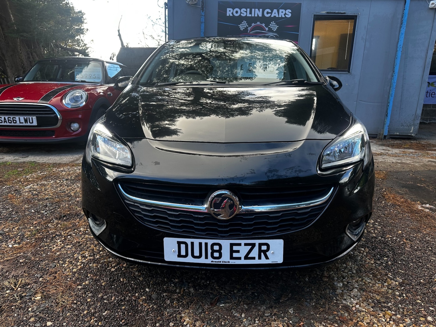 Used Vauxhall Corsa 2018 for sale - 76340444: Photo 2