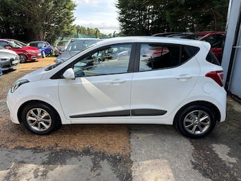 Used Hyundai i10 2014 for sale - 79528177: Photo
