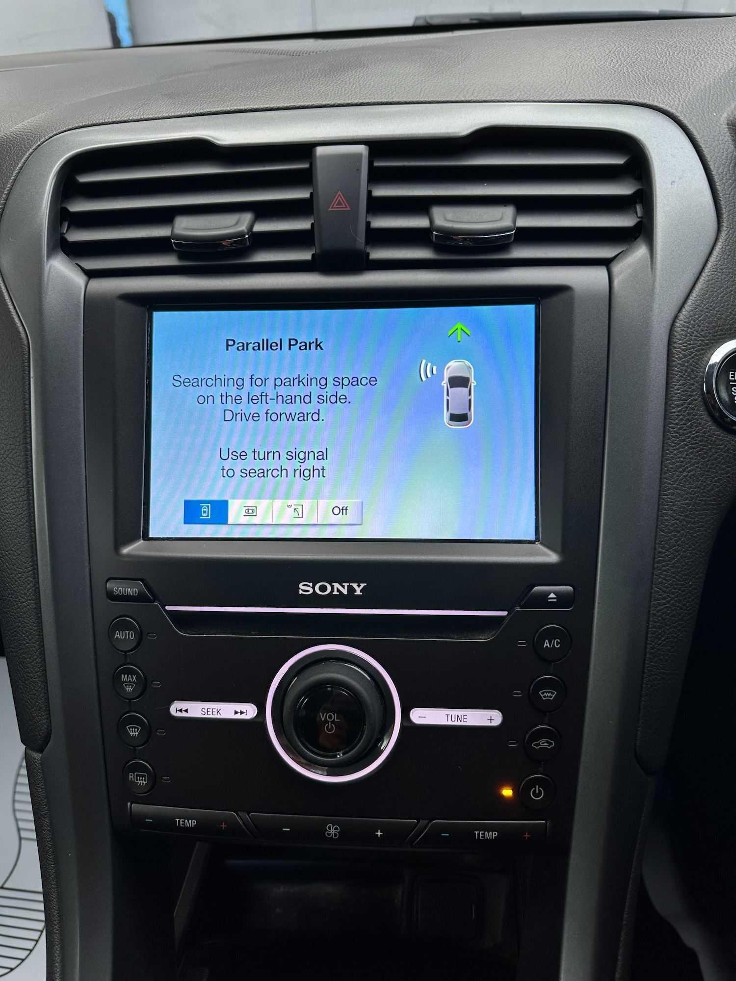 Used Ford Mondeo 2017 for sale - 77392747: Photo 17