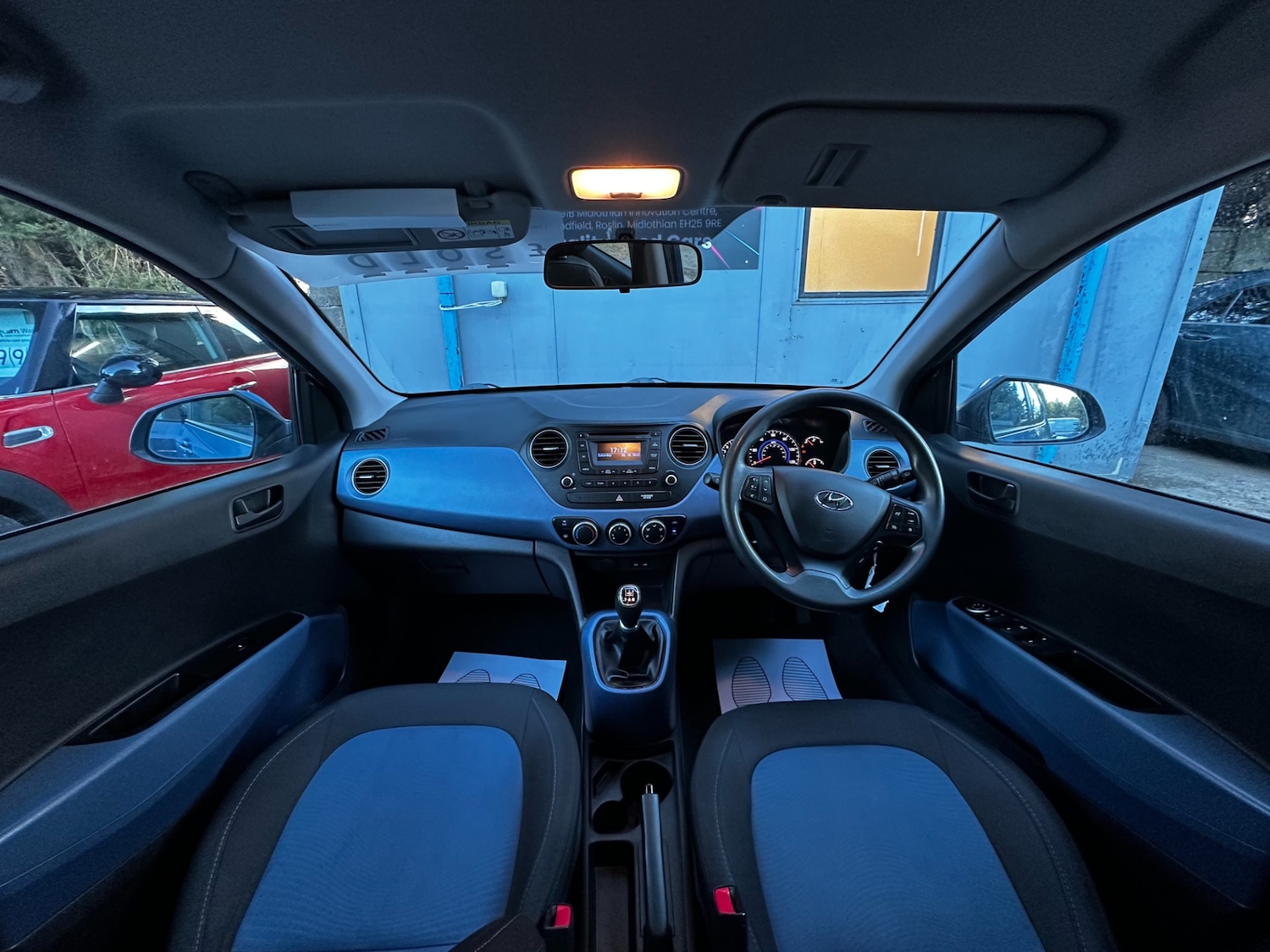 Used Hyundai i10 2016 for sale - 76375735: Photo 18