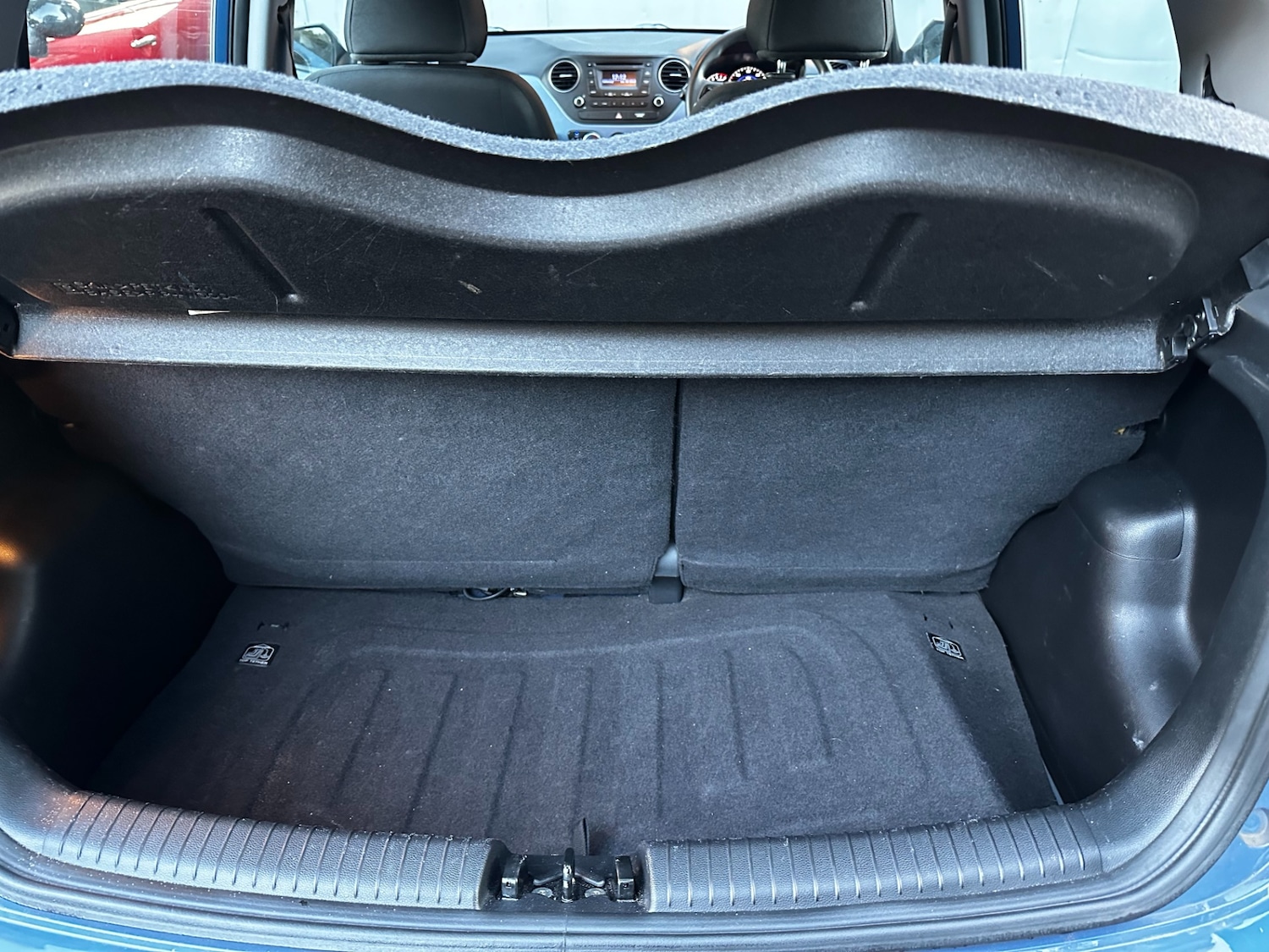 Used Hyundai i10 2016 for sale - 76375735: Photo 20