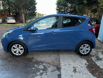 Used Hyundai i10 2016 for sale - 76375735: Photo