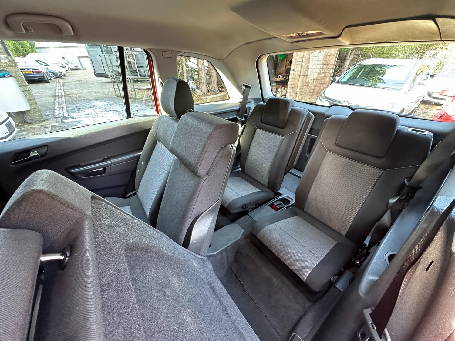 Used Vauxhall Zafira 2012 for sale - 77947367: Photo 17