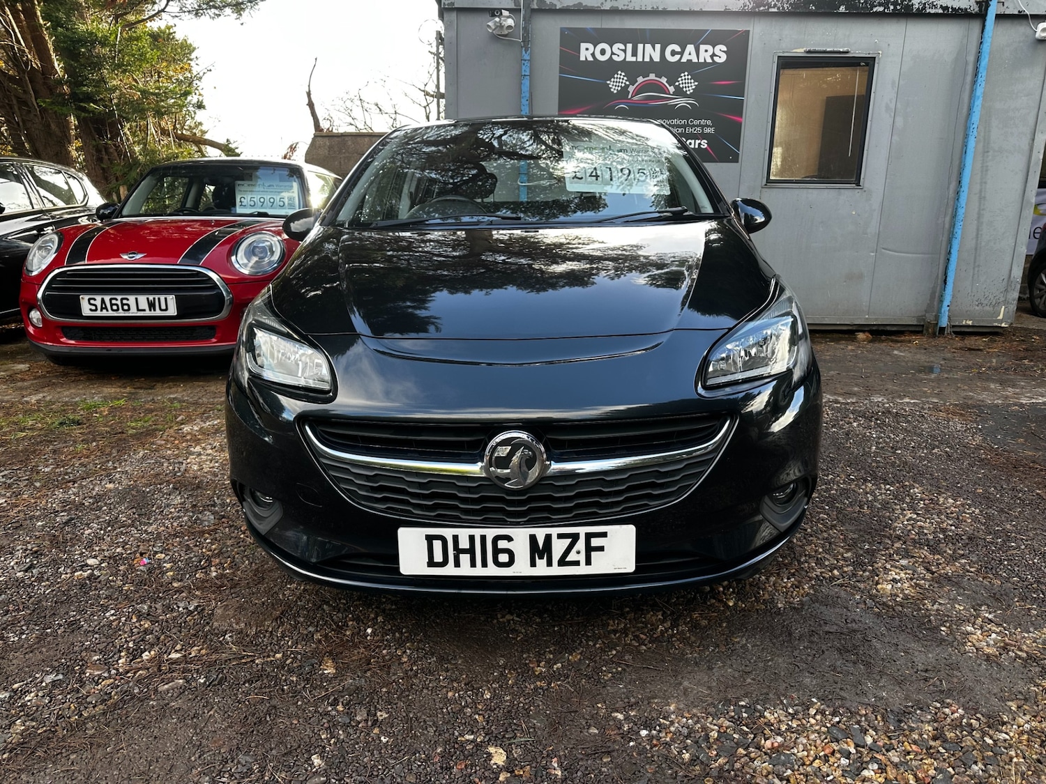Used Vauxhall Corsa 2016 for sale - 76438286: Photo 2