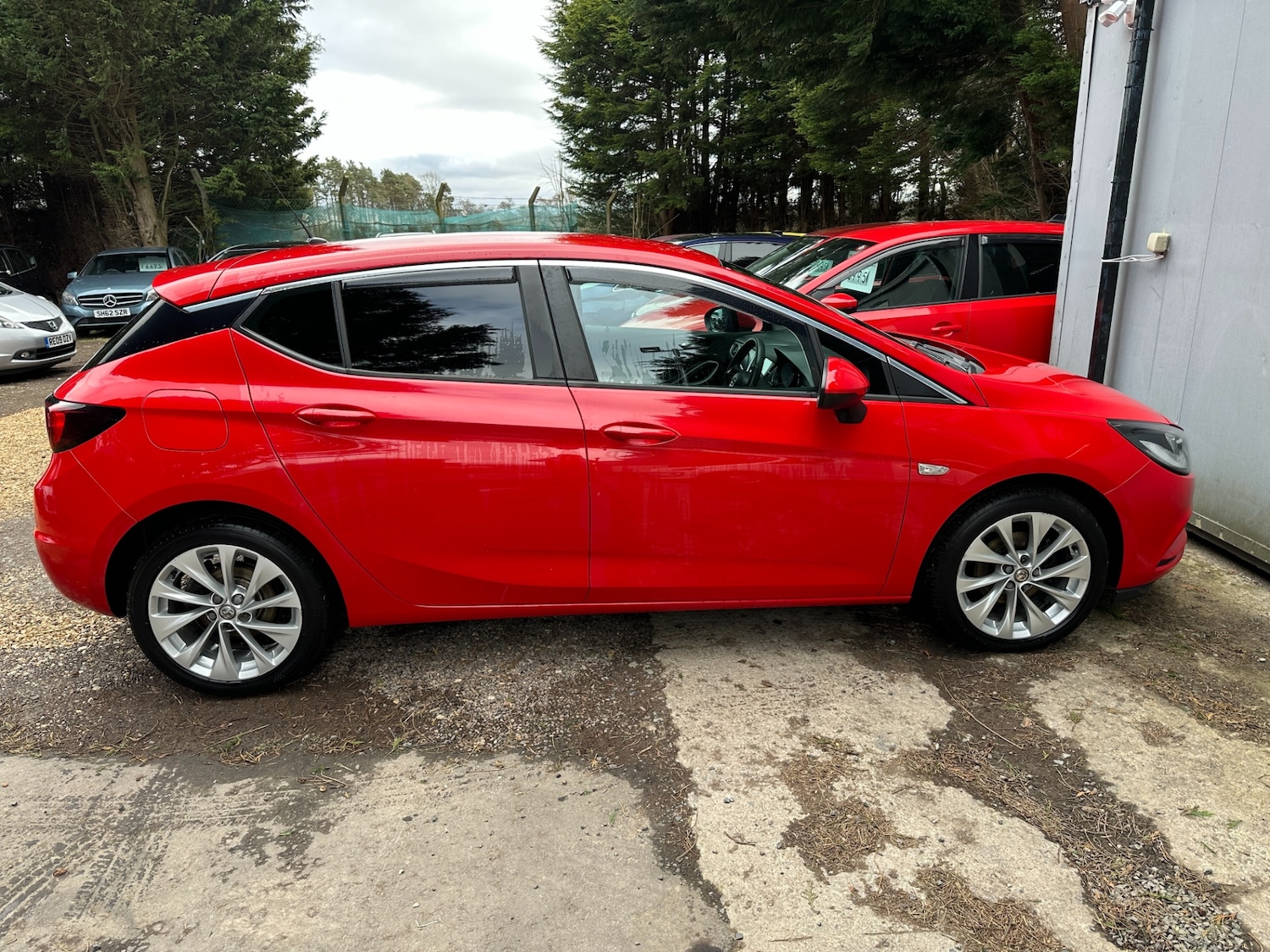 Used Vauxhall Astra 2017 for sale - 78078314: Photo 8