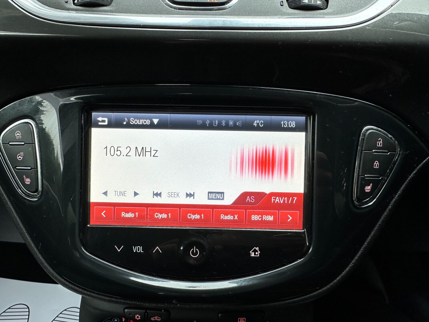 Used Vauxhall Corsa 2015 for sale - 77529311: Photo 16