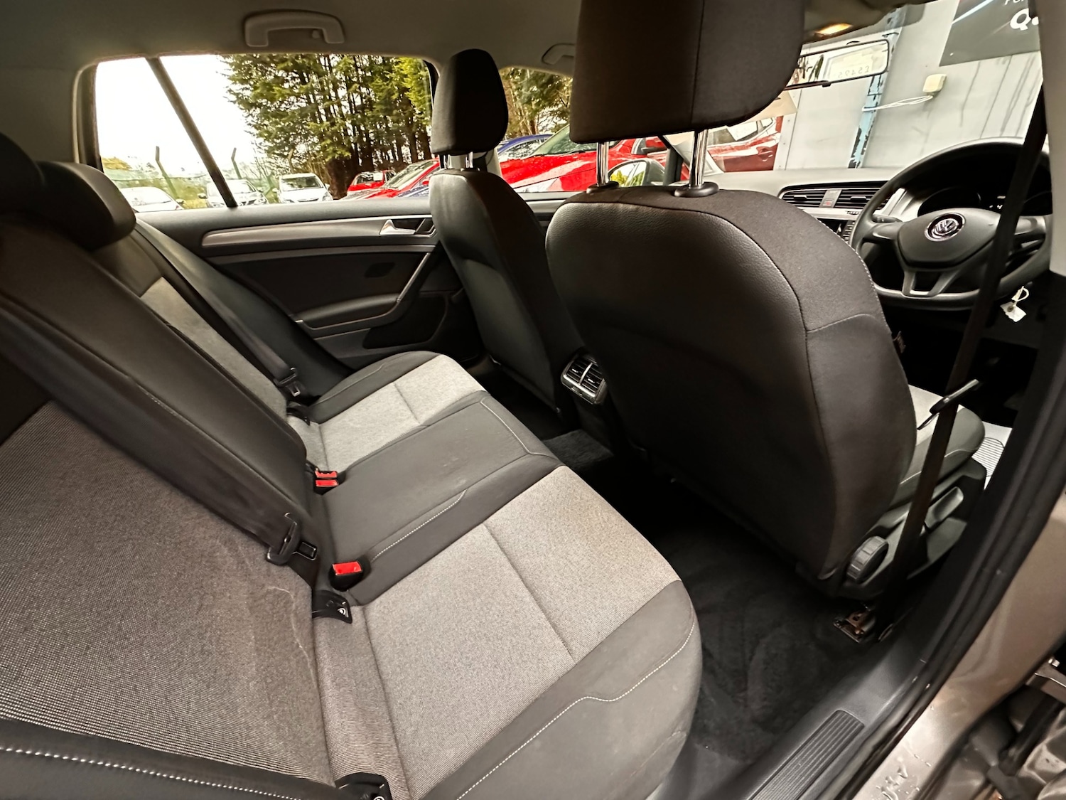 Used Volkswagen Golf 2014 for sale - 76877997: Photo 14