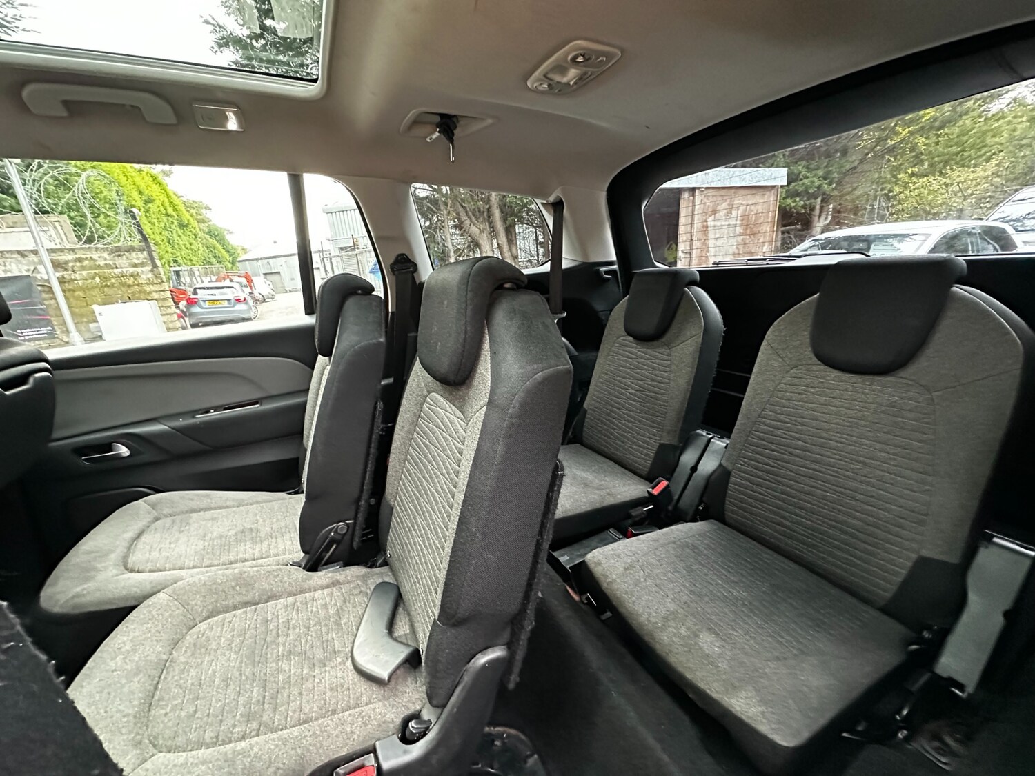 Used Citroen C4 Grand Picasso 2015 for sale - 76588851: Photo 13