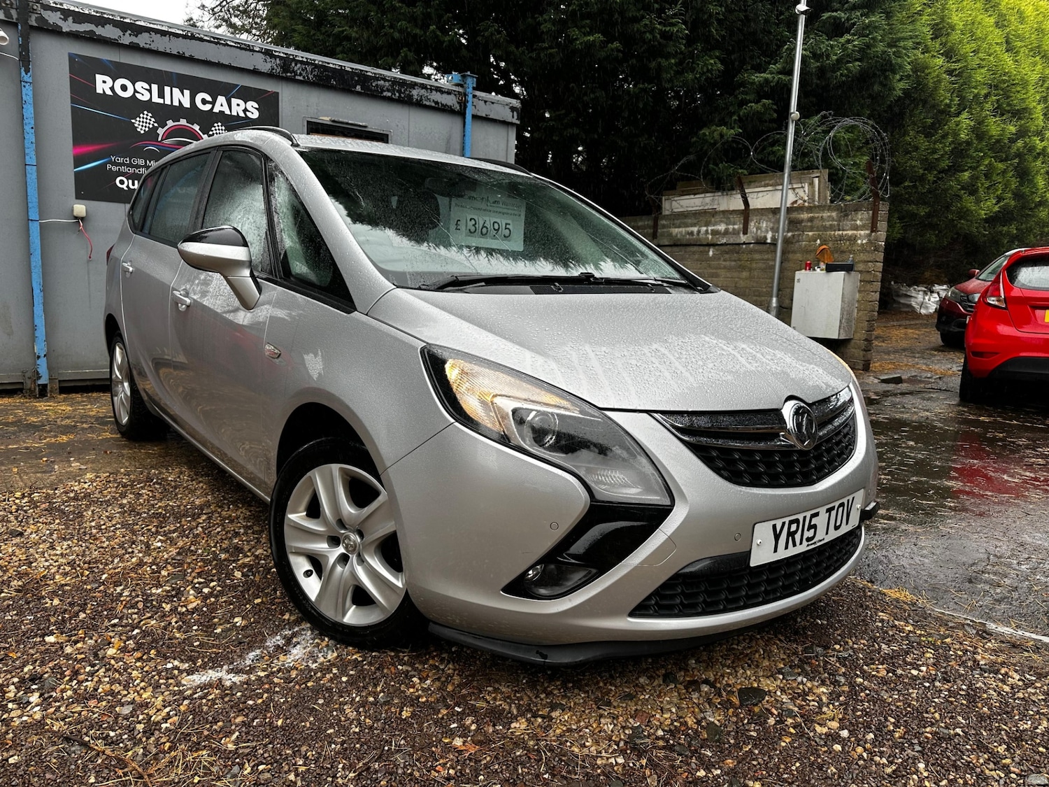 Used Vauxhall Zafira 2015 for sale - 76019711: Photo 1