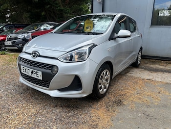 Used Hyundai i10 2017 for sale - 79432009: Photo