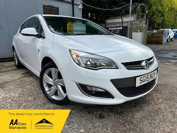 Used Vauxhall Astra 2015 for sale - 78681060: Photo
