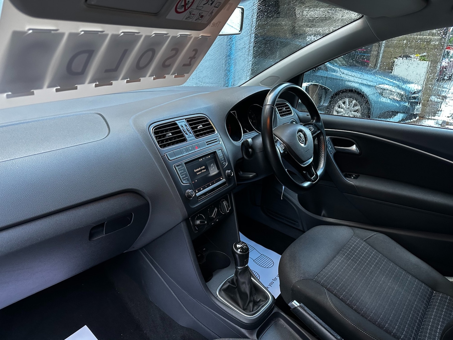 Used Volkswagen Polo 2015 for sale - 76437333: Photo 12