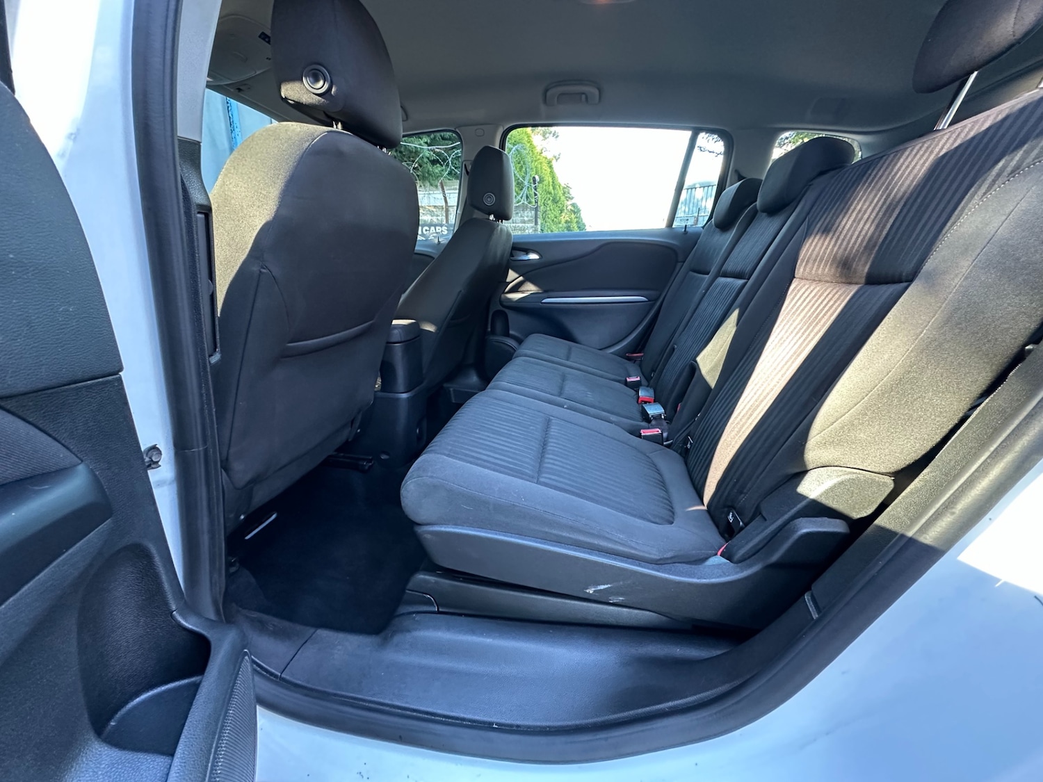 Used Vauxhall Zafira 2017 for sale - 77798643: Photo 12