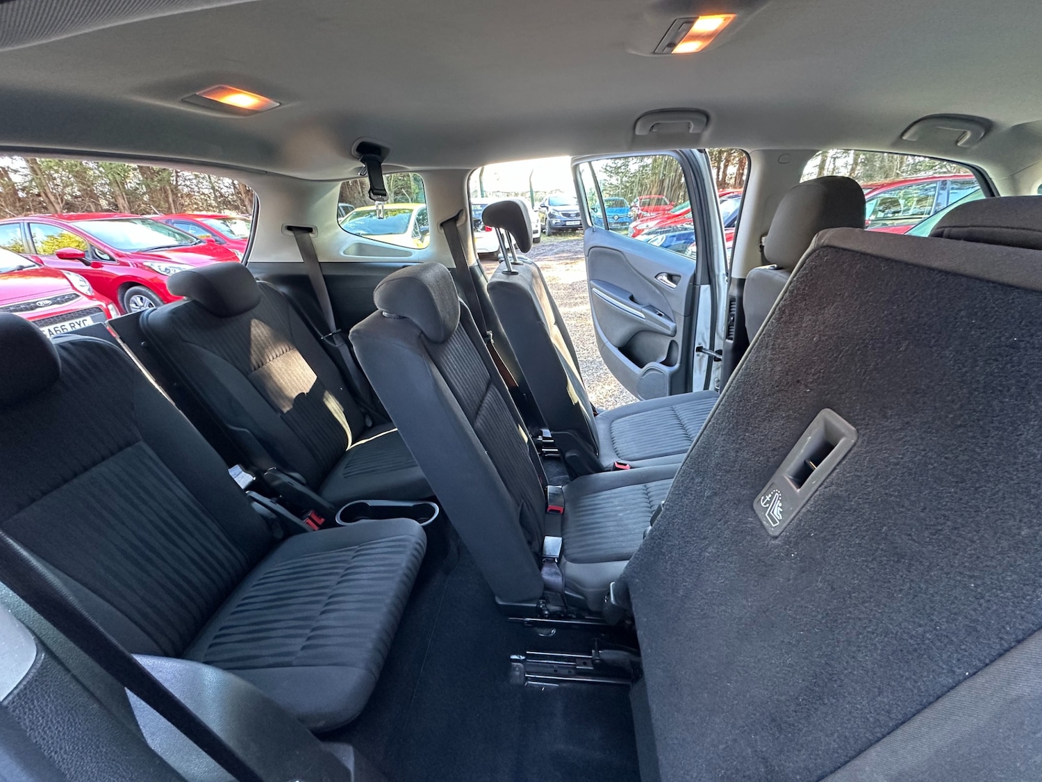 Used Vauxhall Zafira 2017 for sale - 77798643: Photo 14