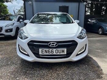 Used Hyundai i30 2016 for sale - 78828058: Photo