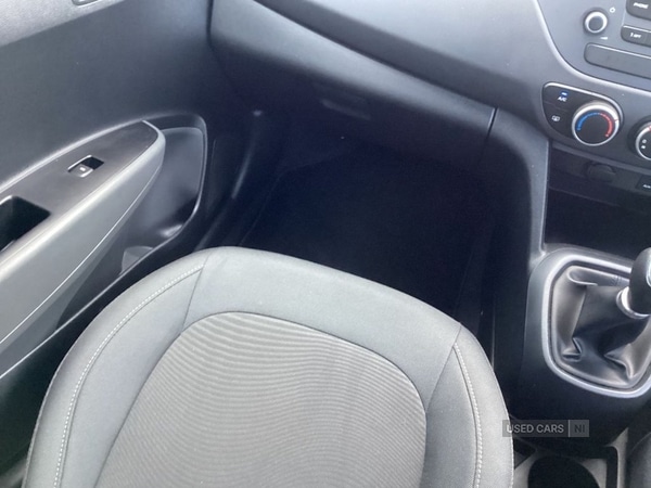 Used Hyundai i10 2017 for sale - 76349989: Photo 9