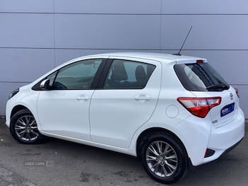 Used Toyota Yaris 2017 for sale - 79727710: Photo