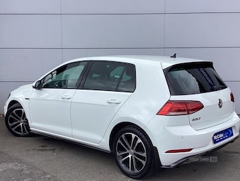Used Volkswagen Golf 2018 for sale - 79169889: Photo
