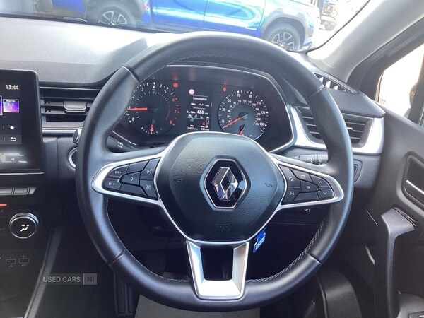 Used Renault Captur 2021 for sale - 75635782: Photo 12