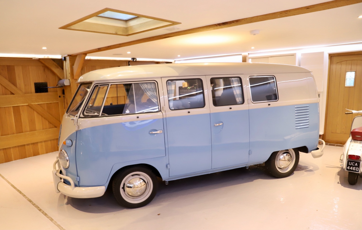 Used Volkswagen Transporter 1984 for sale - 78040425: Photo 8