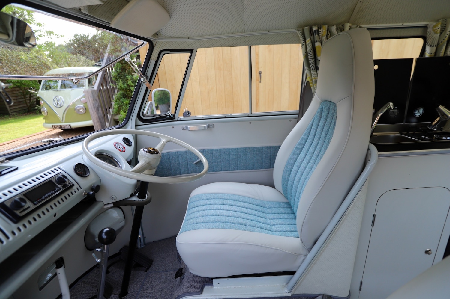 Vehicle 29