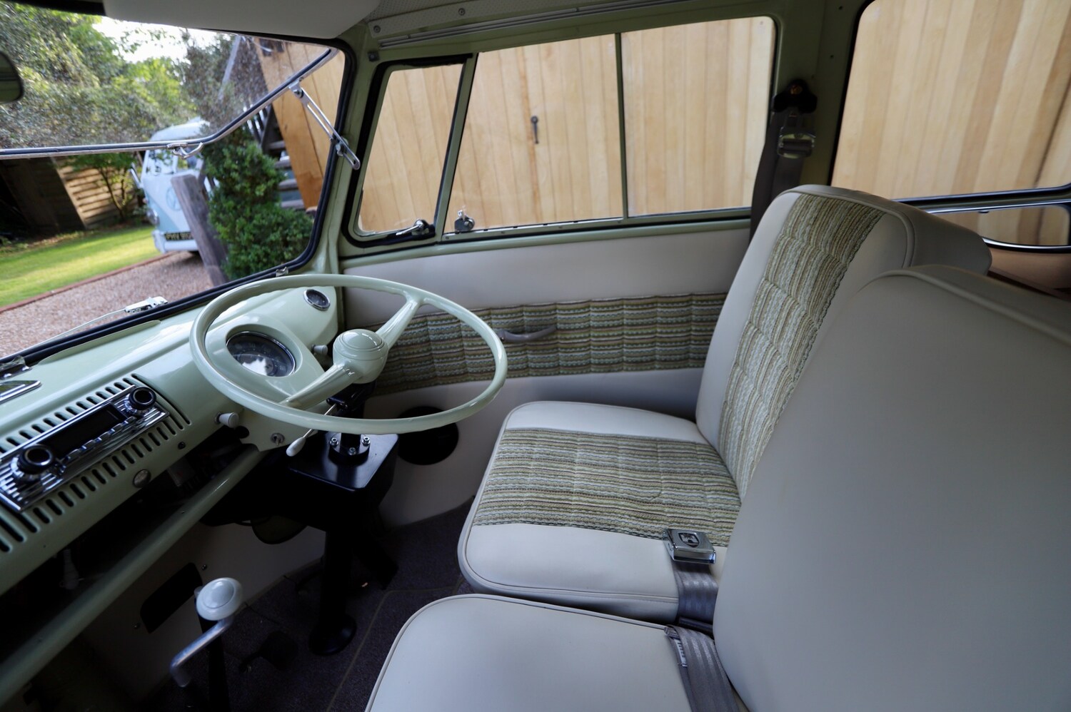 Used Volkswagen Campervan 1964 for sale - 75526451: Photo 12