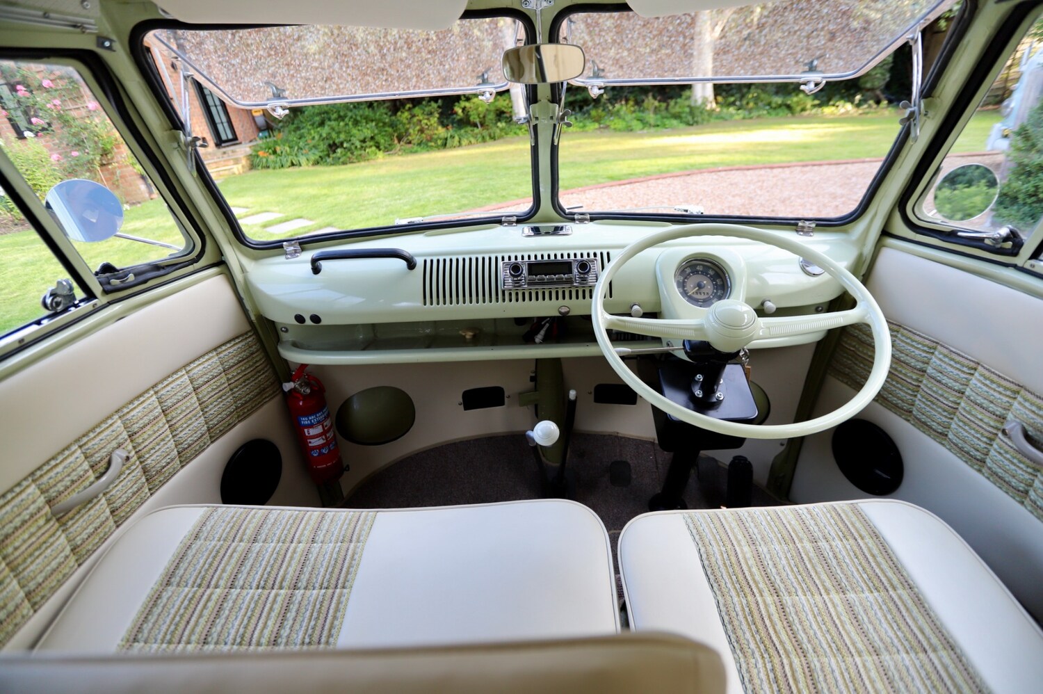 Used Volkswagen Campervan 1964 for sale - 75526451: Photo 17