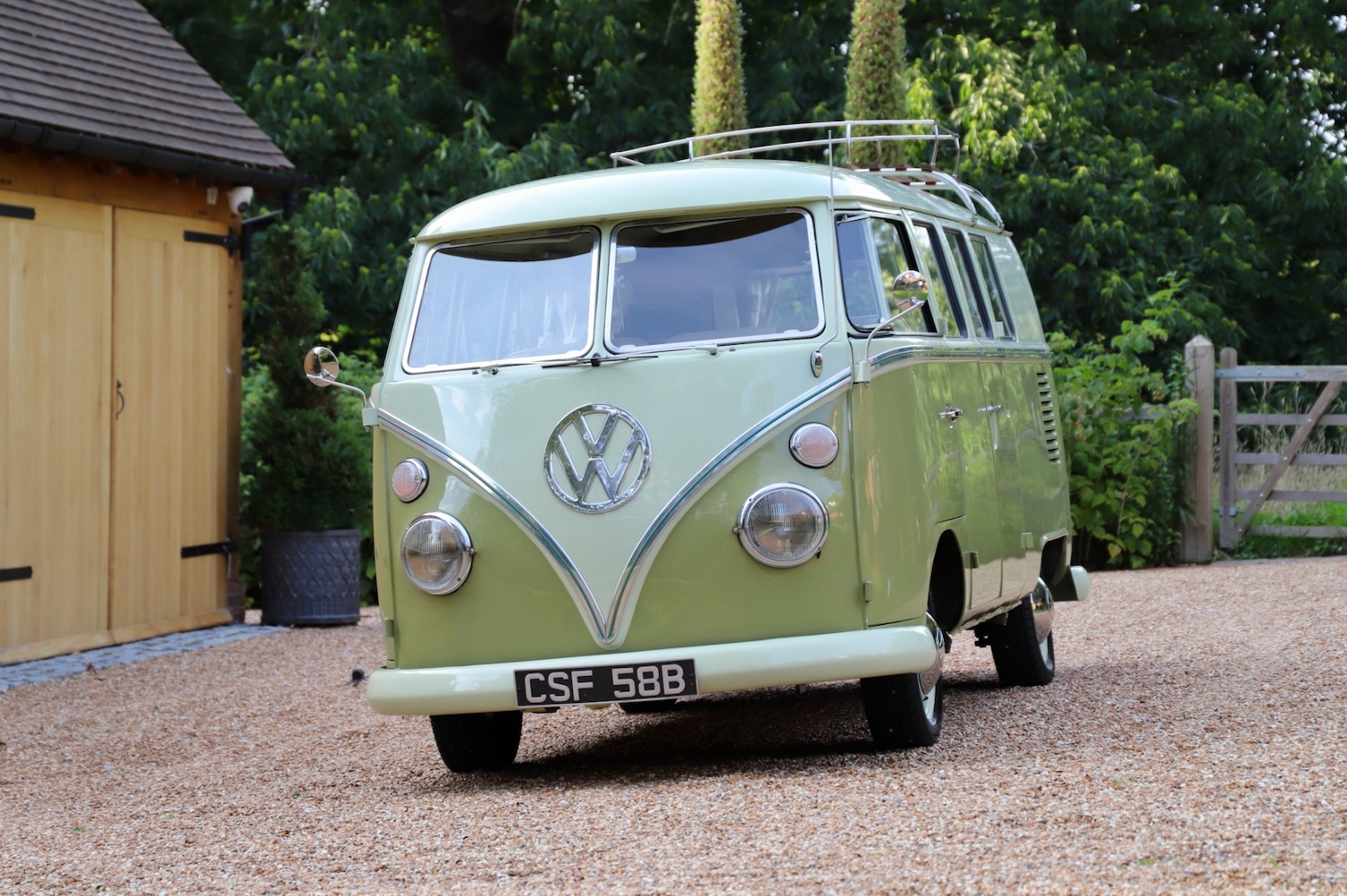 Used Volkswagen Campervan 1964 for sale - 75526451: Photo 2