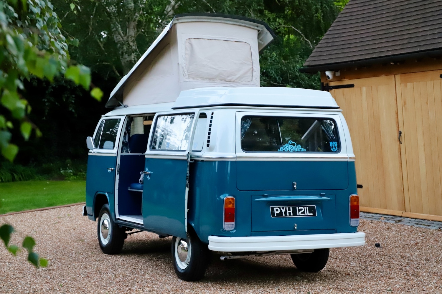 Used Volkswagen Campervan 1973 for sale - 76232695: Photo 6