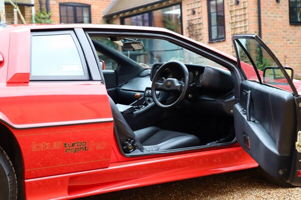 Used Lotus Esprit 1988 for sale - 73711757: Photo 12