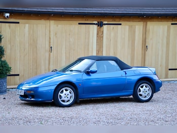 1992 (K) - SE Turbo, 1992. Pacific Blue metallic 2-Door