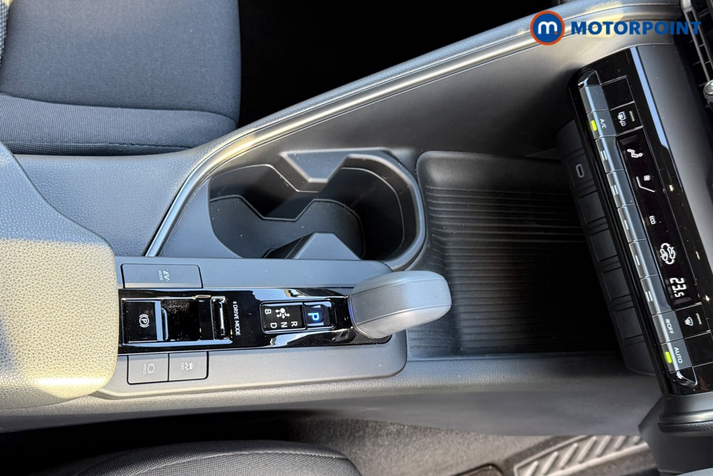 Used Toyota C-HR 2024 for sale - 76697172: Photo 20