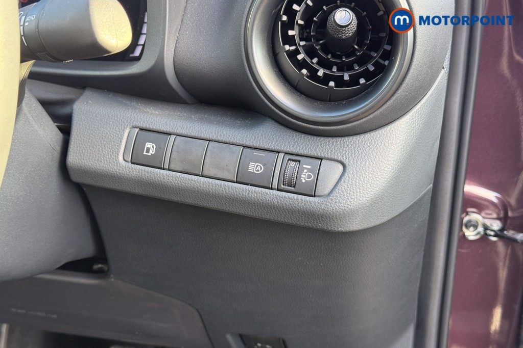 Used Toyota C-HR 2024 for sale - 76697172: Photo 22