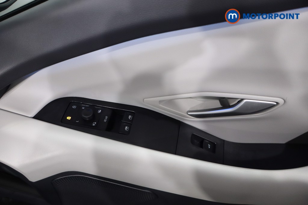 Used Ford Explorer 2025 for sale - 76394871: Photo 25