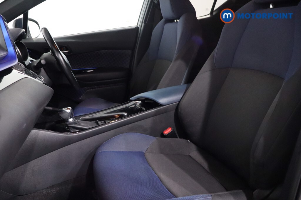 Used Toyota C-HR 2017 for sale - 76117896: Photo 12