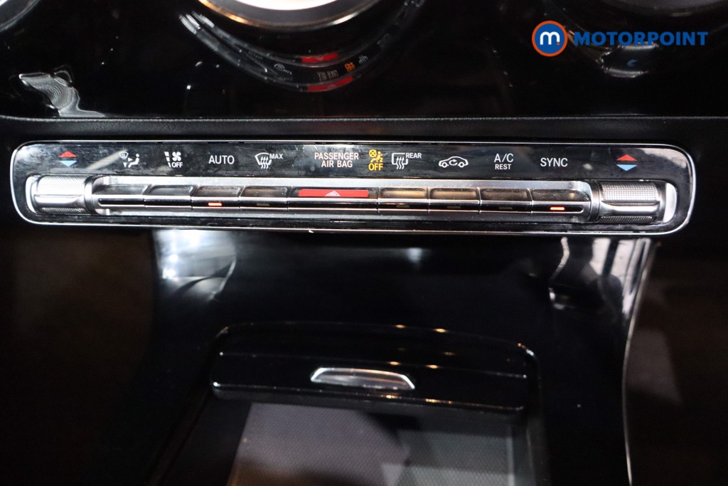 Used Mercedes-Benz A-Class 2018 for sale - 76946197: Photo 19