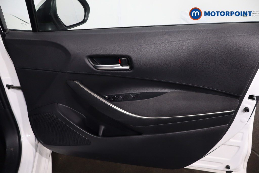 Used Toyota Corolla 2021 for sale - 77760096: Photo 31