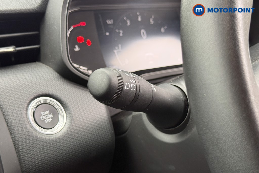 Used Renault Clio 2023 for sale - 76502695: Photo 25