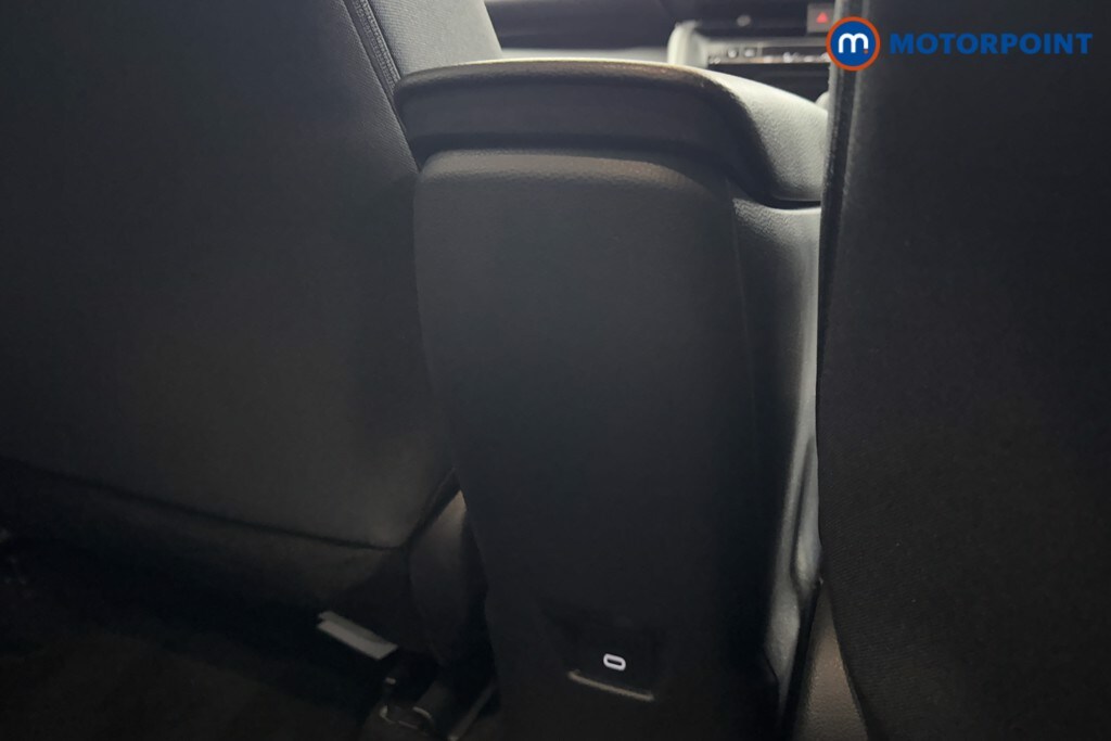 Used Toyota C-HR 2024 for sale - 76080118: Photo 30