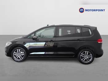 Used Volkswagen Touran 2025 for sale - 79883232: Photo