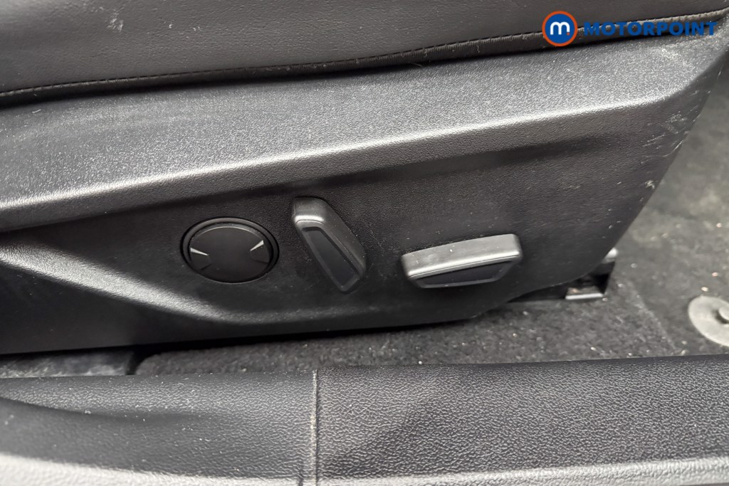 Used Ford Focus 2023 for sale - 77381984: Photo 28