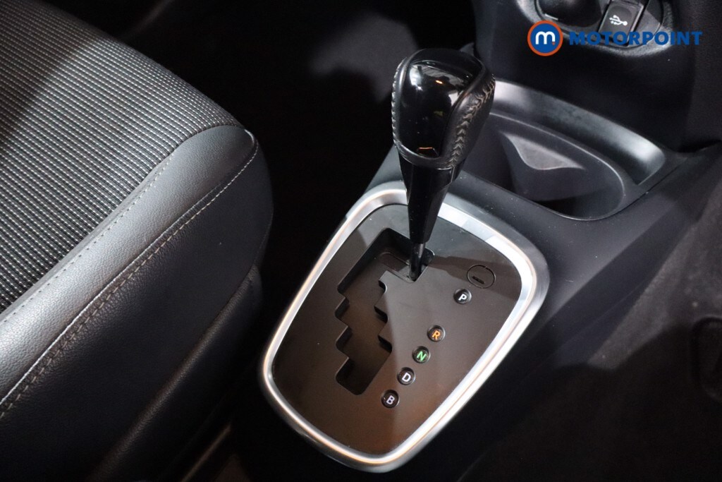 Used Toyota Yaris for sale - 78106894: Photo 28