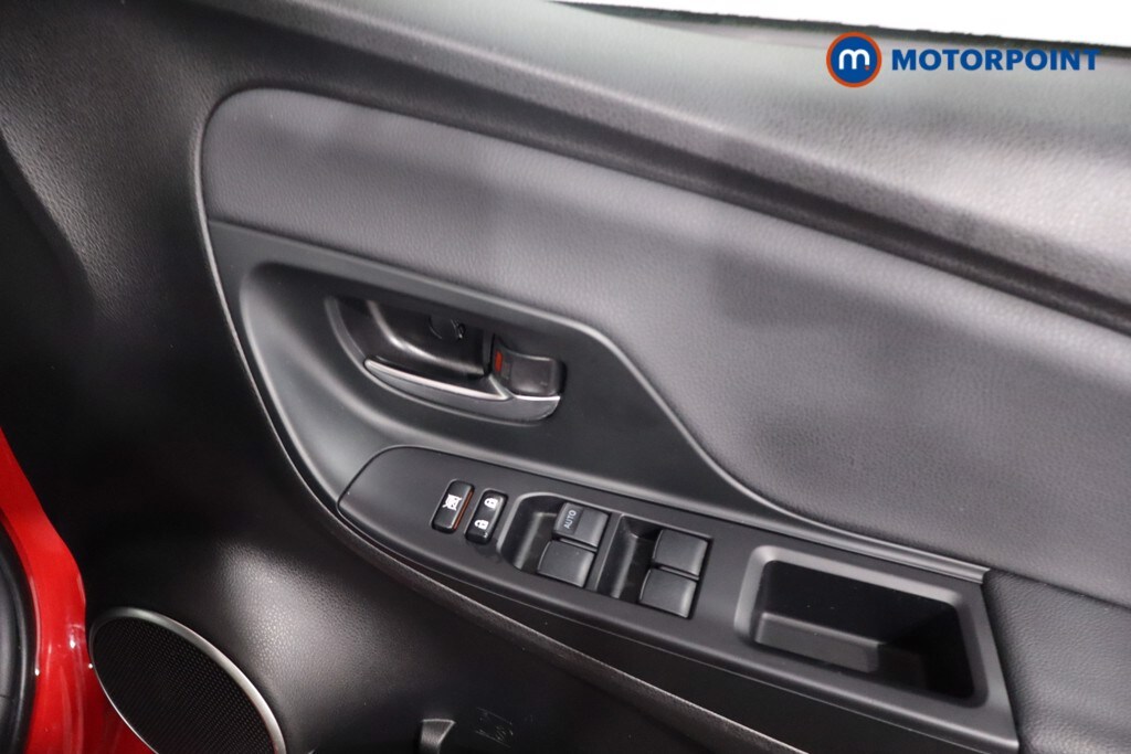 Used Toyota Yaris for sale - 78106894: Photo 32