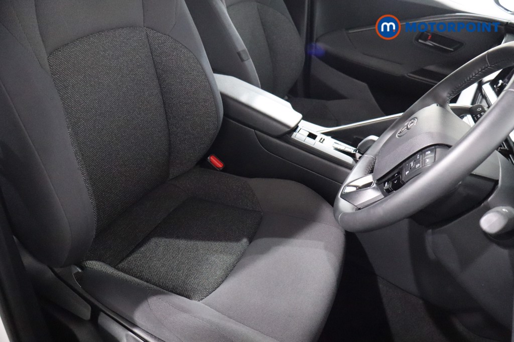 Used Toyota C-HR 2024 for sale - 76076874: Photo 32