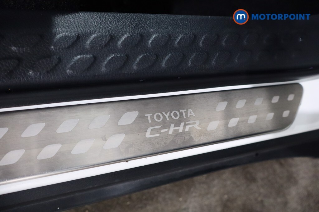 Used Toyota C-HR 2022 for sale - 76616448: Photo 30