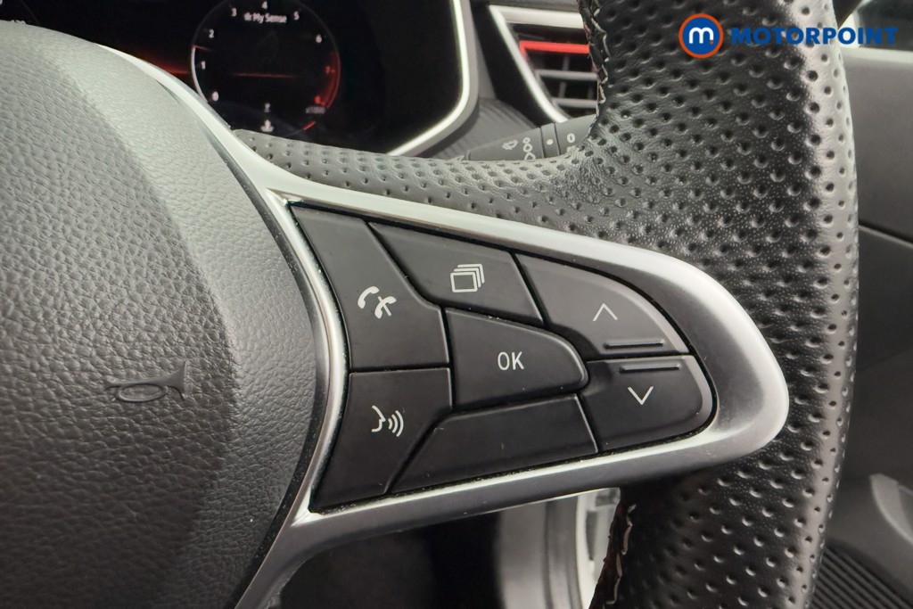 Used Renault Clio 2023 for sale - 77458742: Photo 13