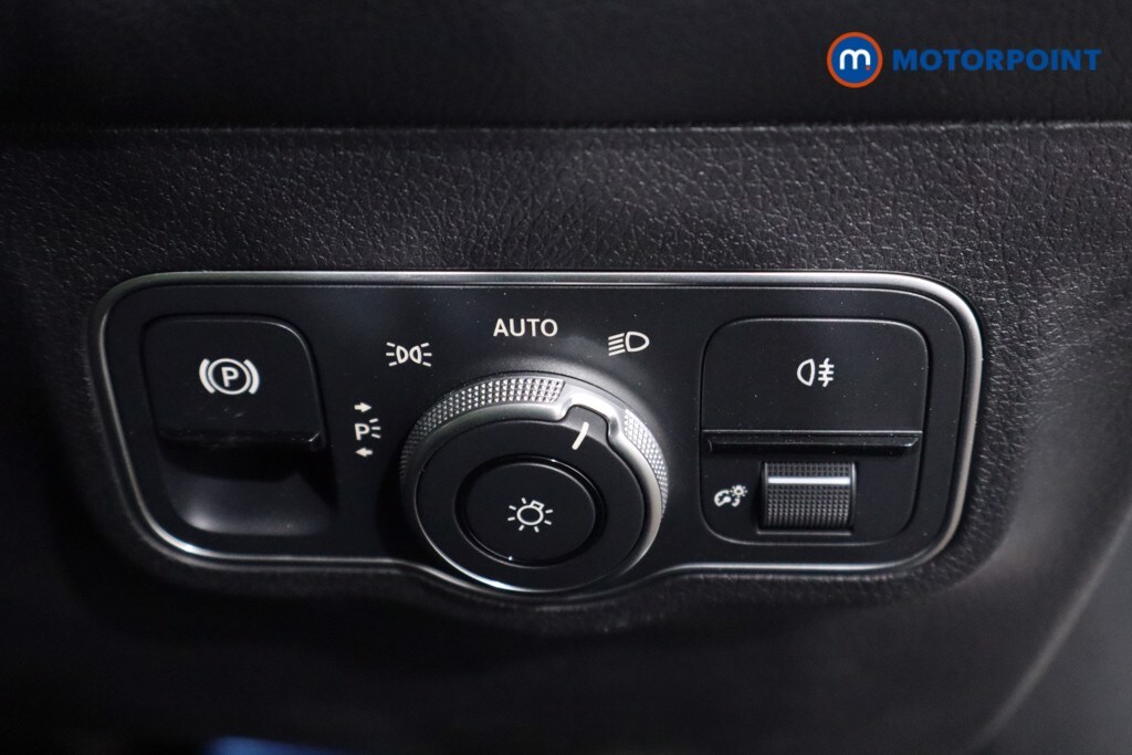 Used Mercedes-Benz GLB 2024 for sale - 76105118: Photo 31